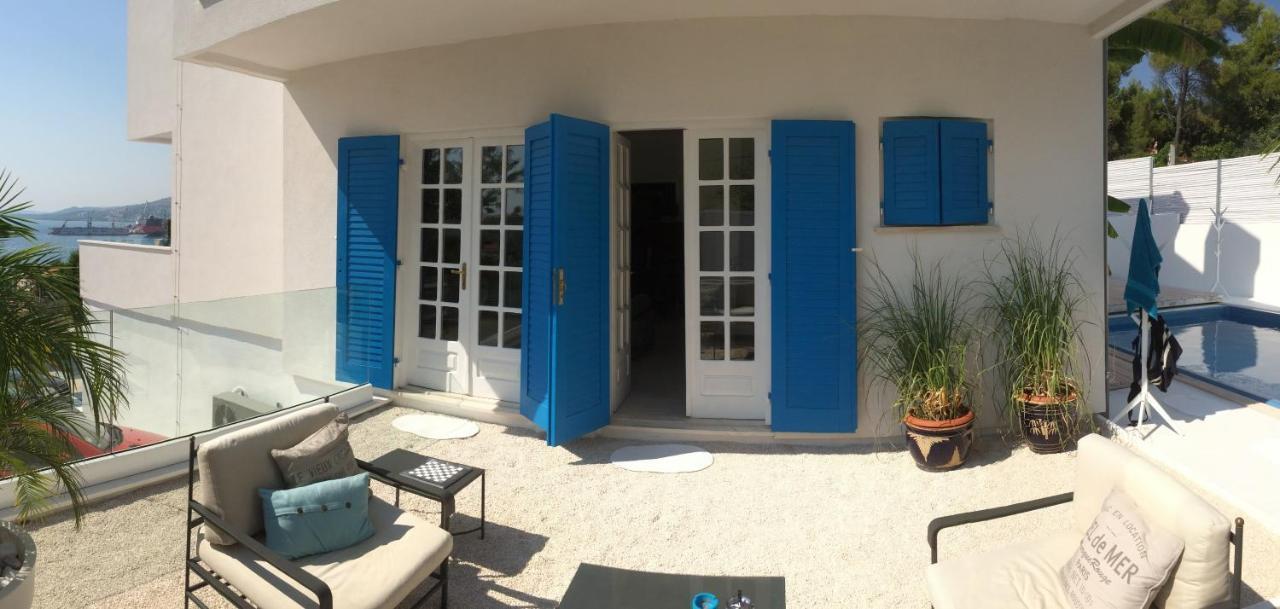 Seaside Villa With Private Pool Home By The Sea - Villa 트로기르 외부 사진