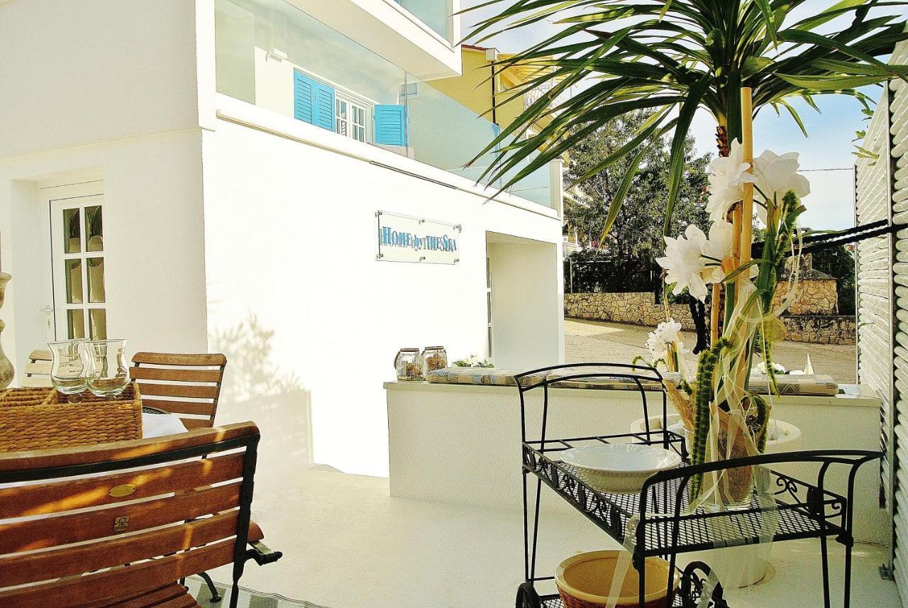 Seaside Villa With Private Pool Home By The Sea - Villa 트로기르 외부 사진